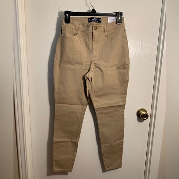 HollisterNWT curvy high rise super skinny khaki pants Size 3 short - Picture 1 of 5
